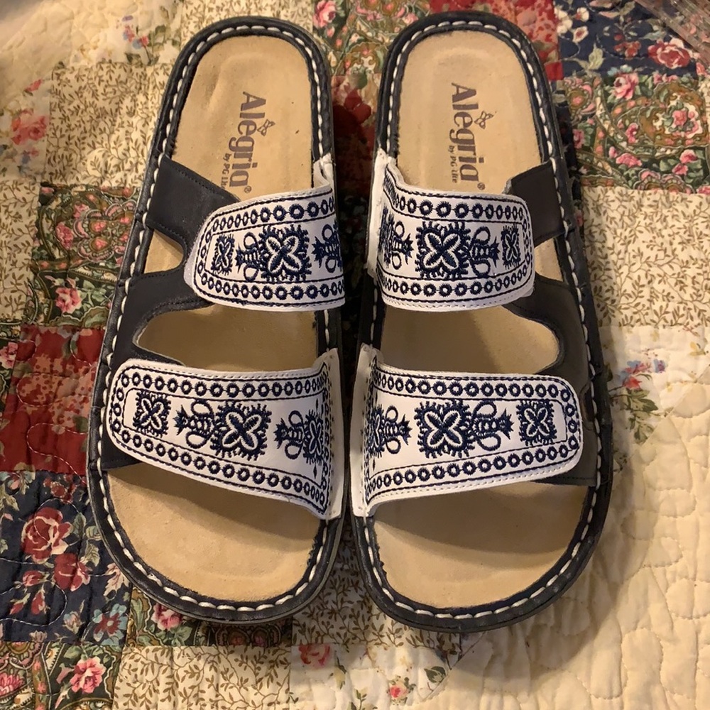 Alegria Camille Sandal Size 10.5 WIDE